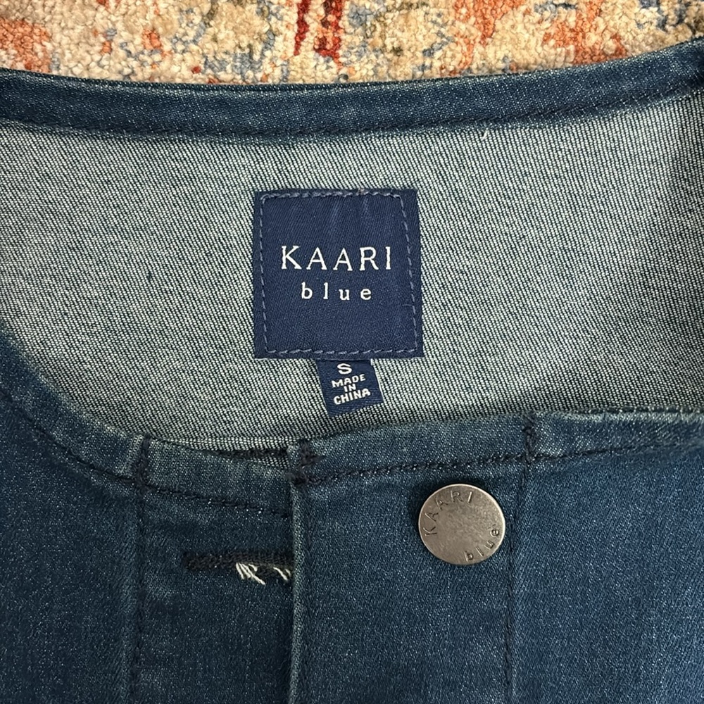 Blue Jean jacket - Picture 2 of 6